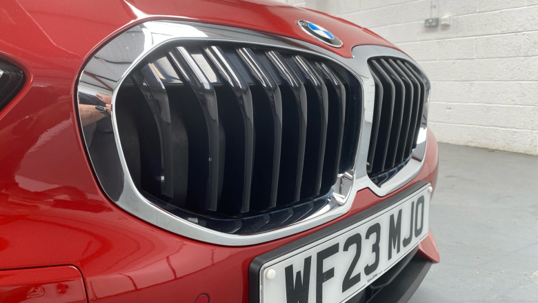 BMW 1 Series 118i SE 5dr Petrol Hatchback